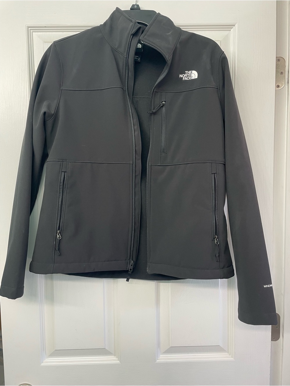 The North Face Women's Black Apex Bionic Jacket